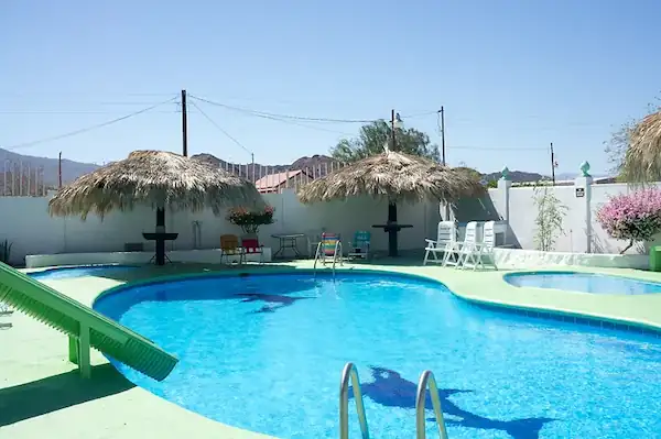 Hotel-Diamante-San-Felipe-Instalaciones y Servicios