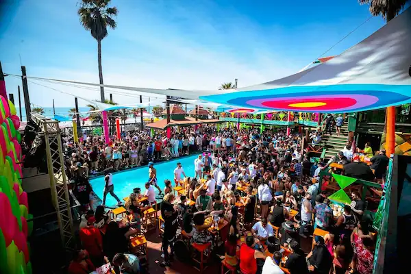 Consejos y Trucos de Insiders para el Spring Break en Rosarito 🌮