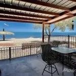 BEACHFRONT HOME IN CAMPO LOS MORRITOS