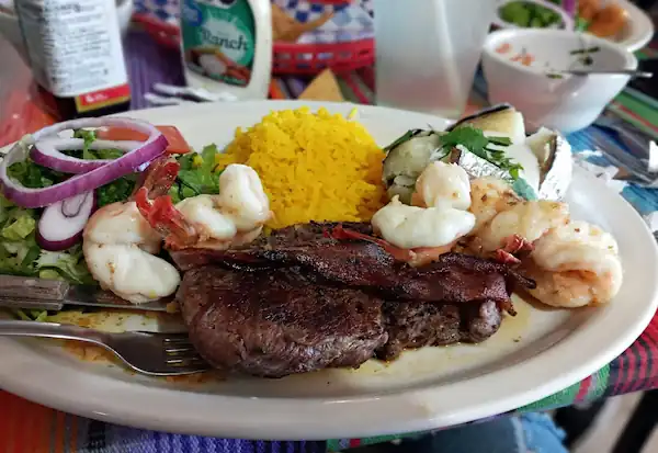 Juanito's Restaurant El Colorado