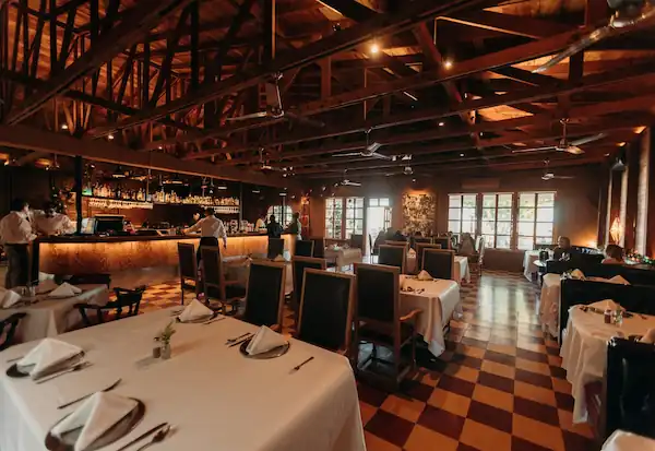 Alfredo Restaurant at Las Palmas Hotel